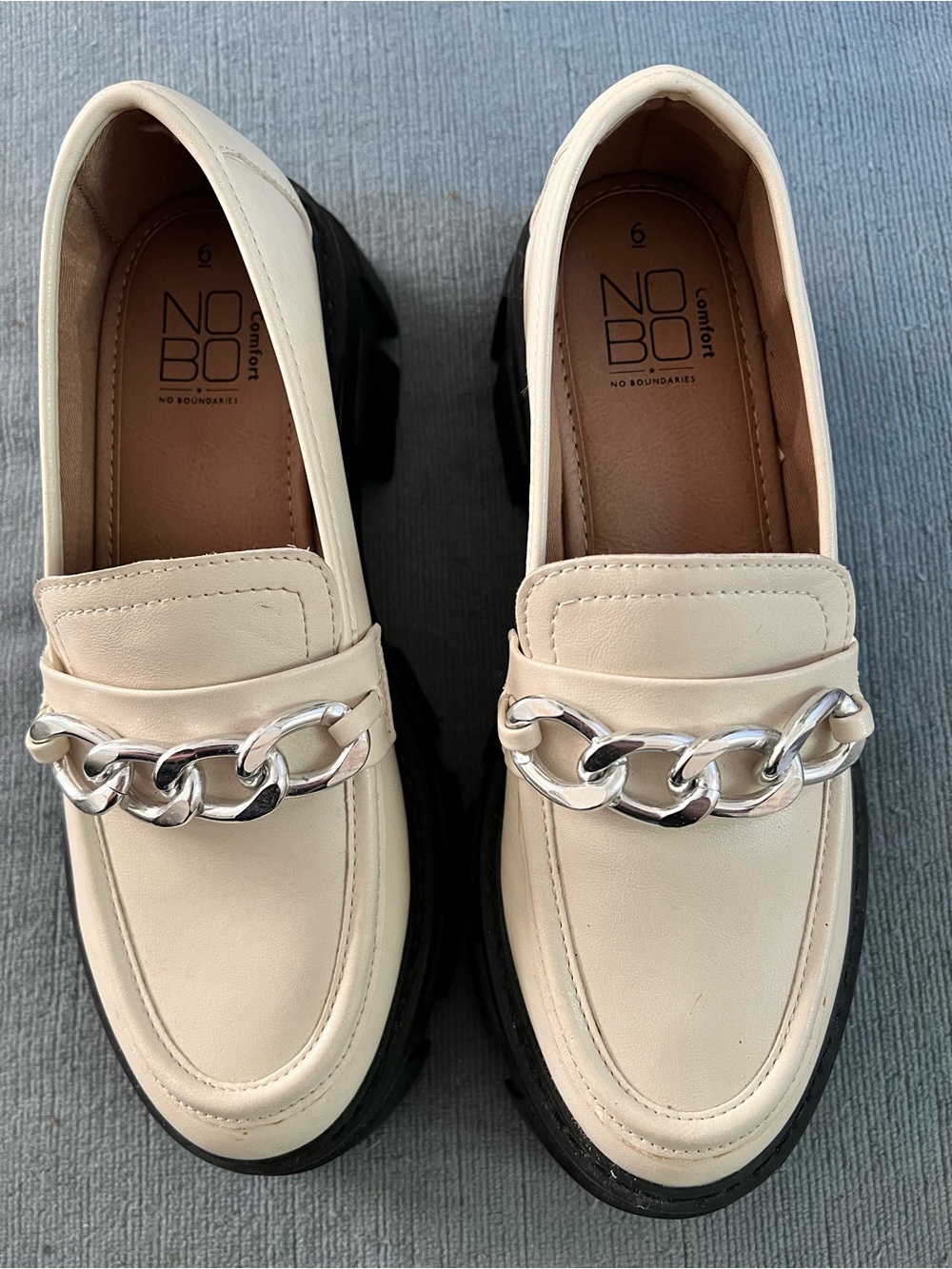 NOBO Cream Loafers with Silver Chain Accent